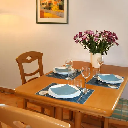 Haus Sudstrand 5 * 괴렌